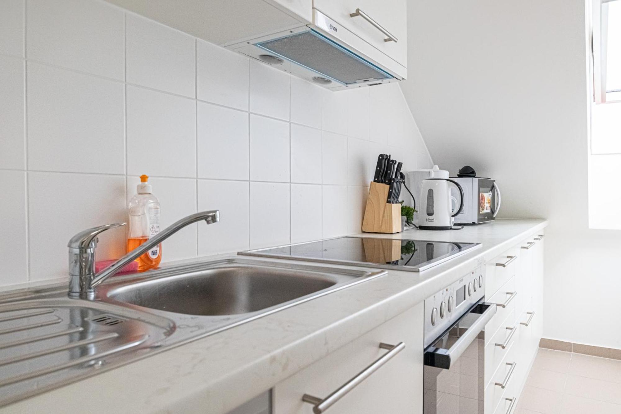 Airy Attic Apt.: Stylish Studio At Penzing Area Wien Ngoại thất bức ảnh
