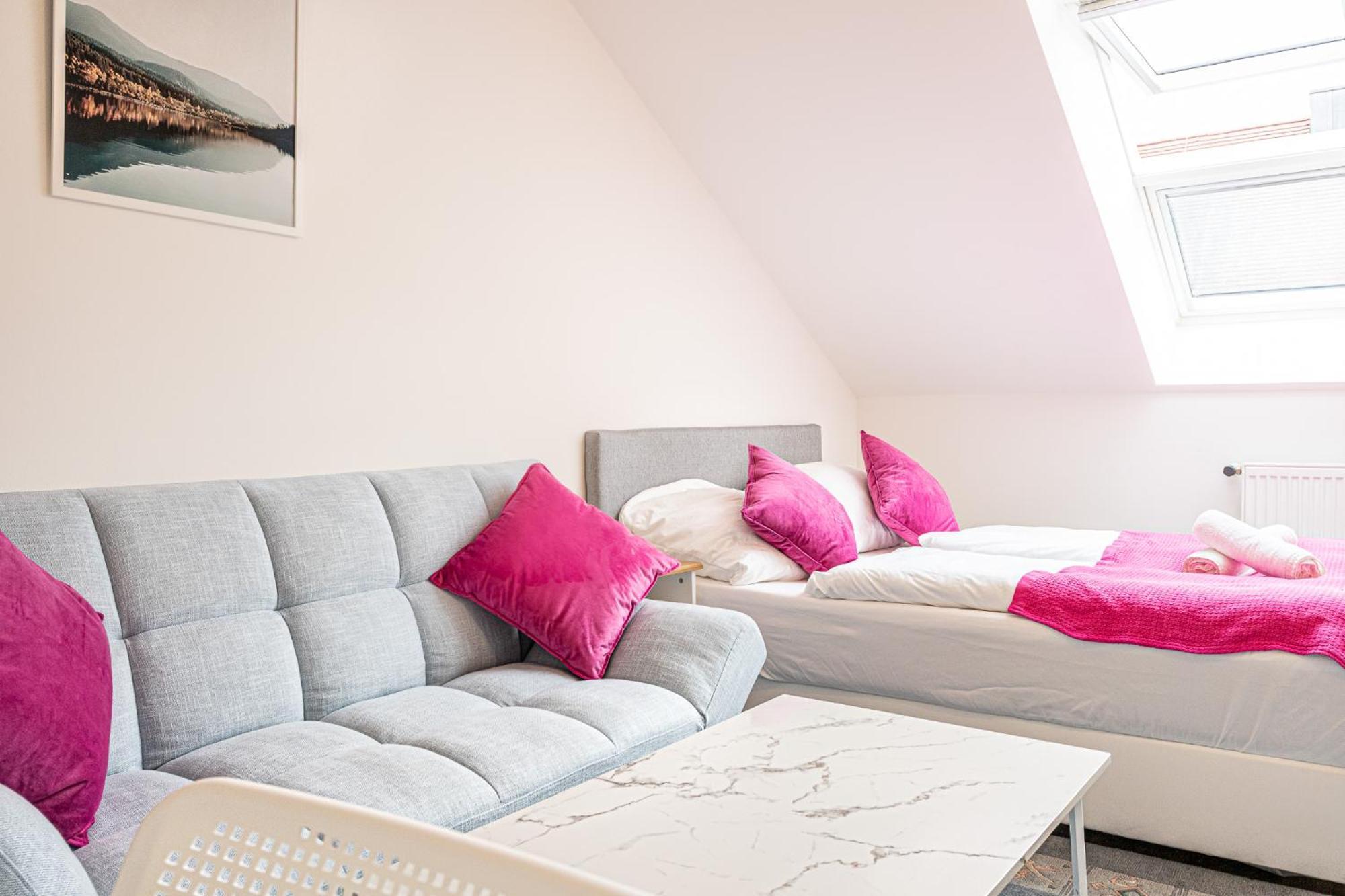 Airy Attic Apt.: Stylish Studio At Penzing Area Wien Ngoại thất bức ảnh